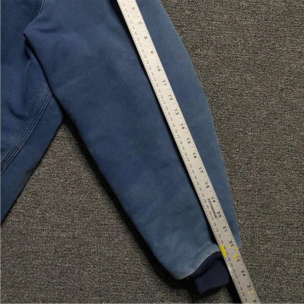 Blue Carhartt jacket - Picture 8 of 8